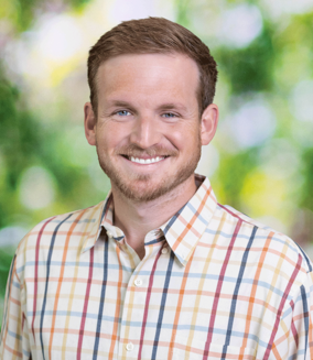 Ashton Dobbs, Senior Marketing Consultant